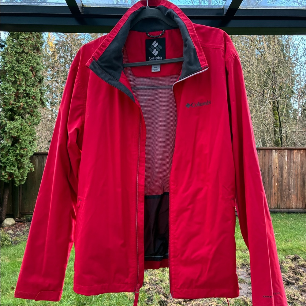 Columbia Omni-Tech Windbreaker